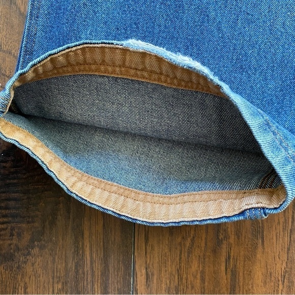 Duluth Trading Co. Men's Jeans - Picture 10 of 10